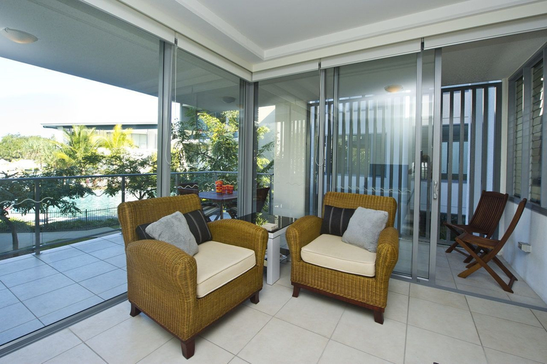 Others 5, Blue On Blue Apartment 921, Magnetic Island