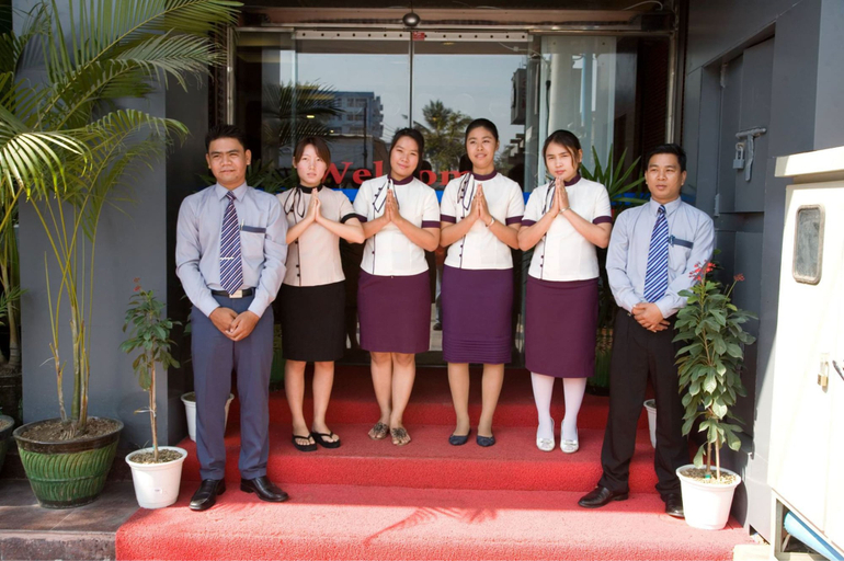 Public Area 3, Taw Win Myanmar Hotel, Mandalay