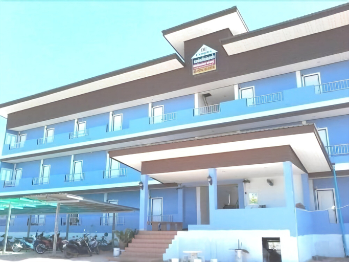 De-Complex Apartment, Yang Talat