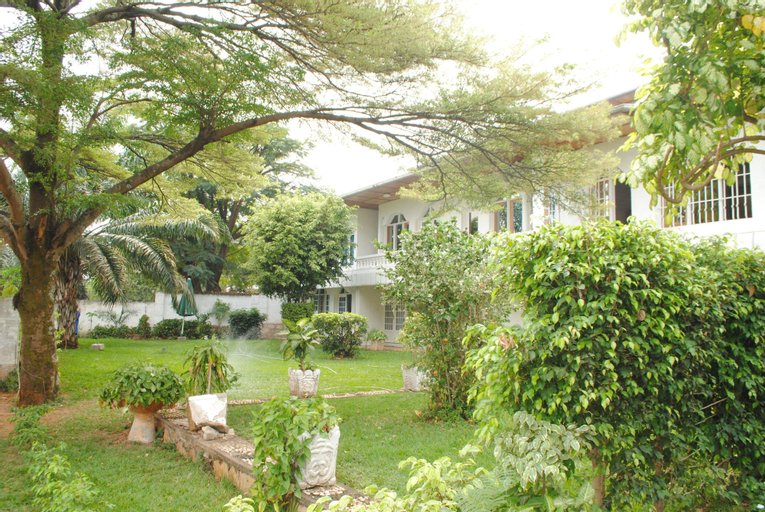 Kiriri Residence Hôtel, Roherero