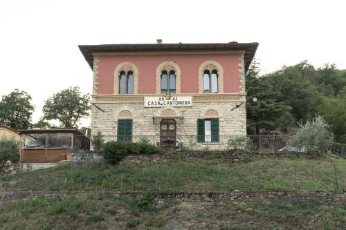 Sosta alla Cantoniera, Florence