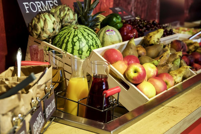 Food & Drinks 25