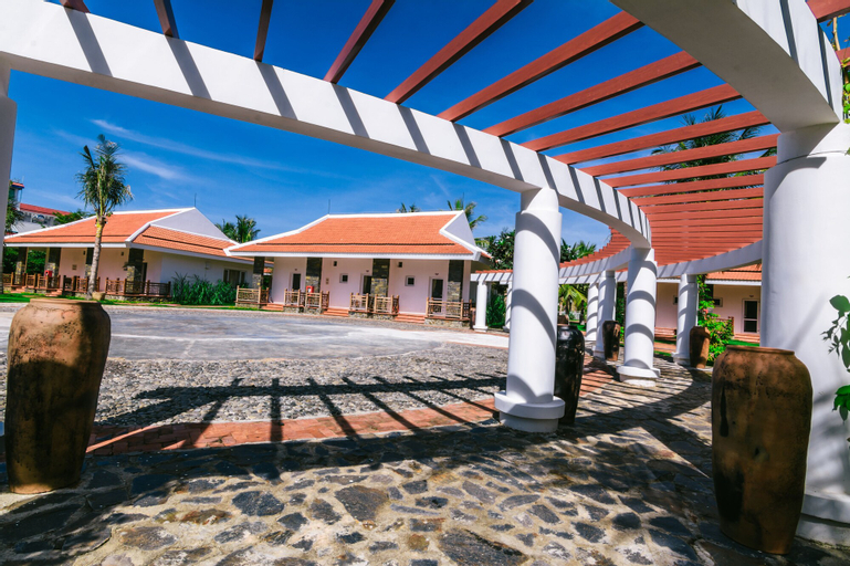 Ninh Thuan Retreat, Ninh Phước