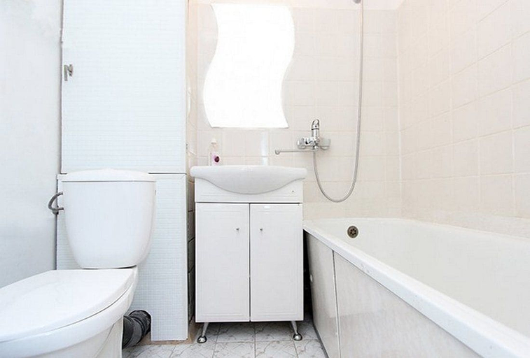 Bathroom, ApartLux Nametkina Suite, South-Western