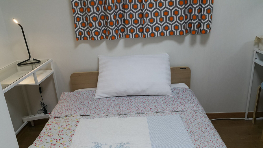 Bedroom 3, Yeon Guesthouse, Seodaemun