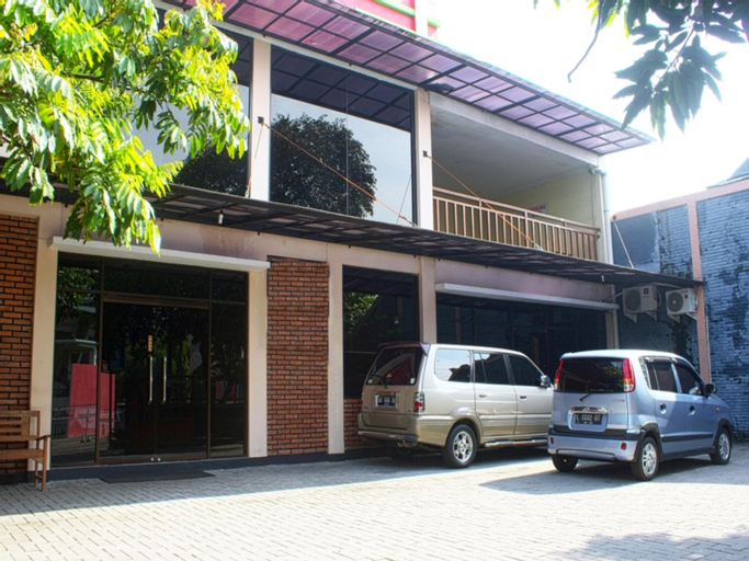 RedDoorz Plus @ Hotel Wijaya Kusuma Yogyakarta, Yogyakarta
