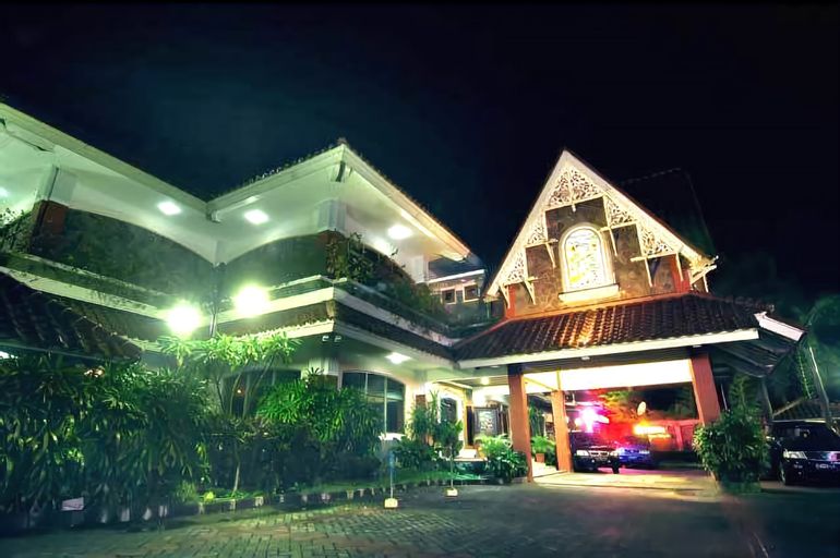 Pondok Serrata Hotel Semarang, Semarang