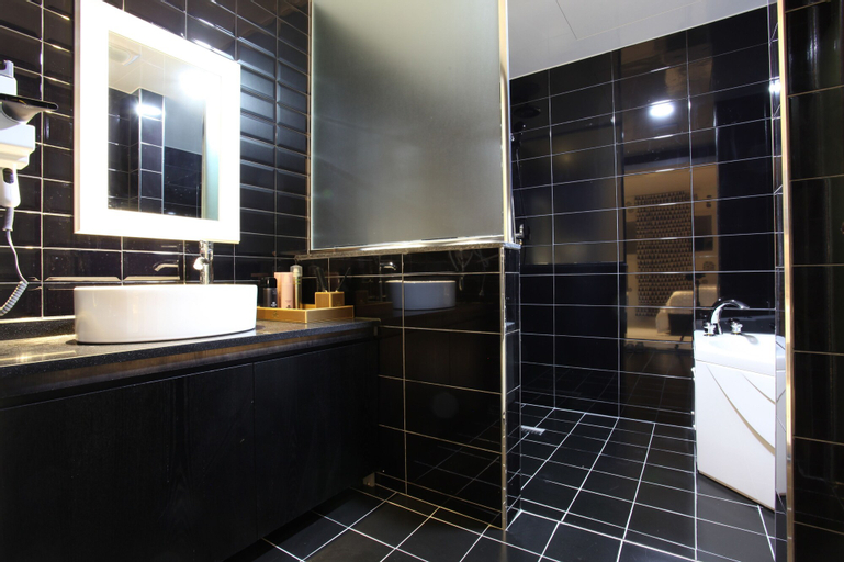 Shampoo Hotel, Bupyeong