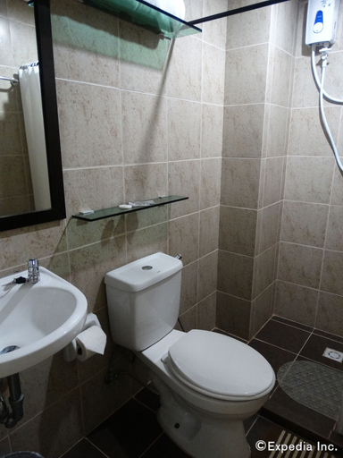 Bathroom 4, Filigans Hotel, Puerto Princesa City