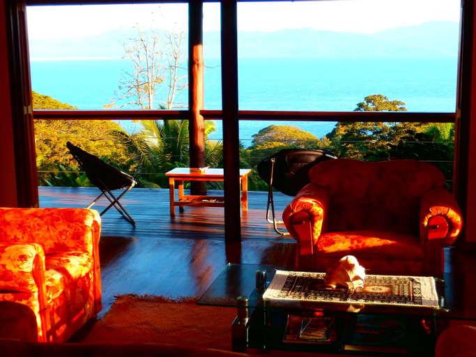 Korovesi Sunshine Villas, Cakaudrove