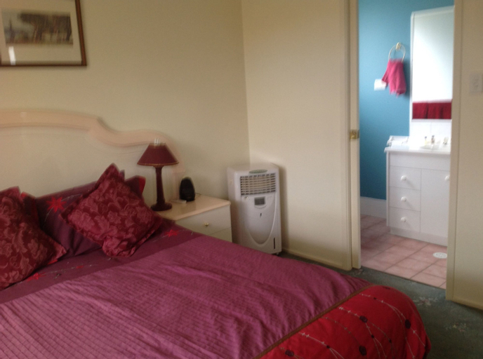 Bedroom 3, Lake Illawarra Bed And Breakfast, Wollongong Bal
