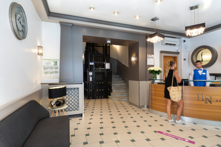 Public Area 2, Hotel Byakko Nice, Alpes-Maritimes