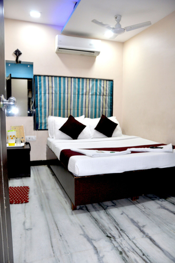 Bedroom 4, Hotel Star Palace, Mumbai Suburban