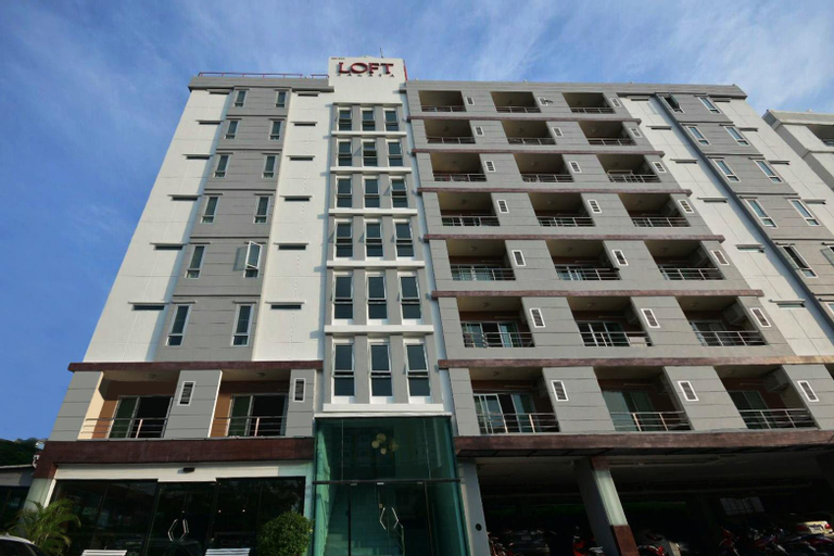 LOFT Salaya, Phuttha Mon Thon