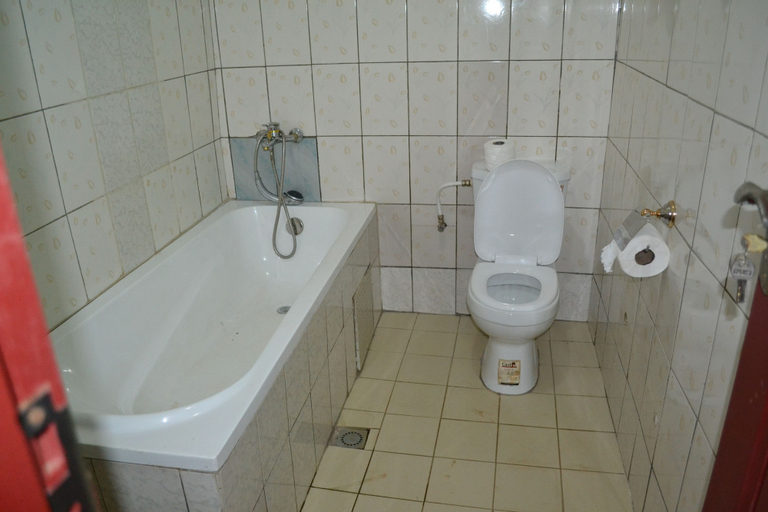Bathroom 4, Mawa Hotel, Mezam