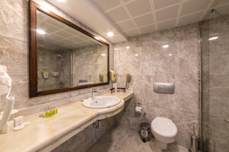 Bathroom 5, Grand Yazici Club Marmaris Palace, Marmaris