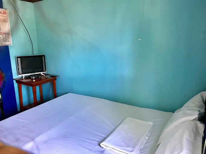 Dew Drop Inn Oceanside B&B, Baler