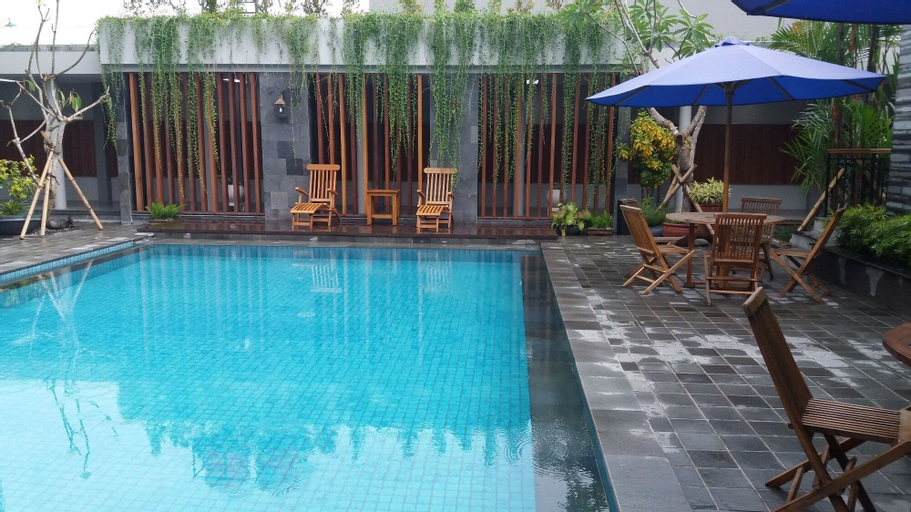 Grand Laguna Hotel & Villa Solo, Solo