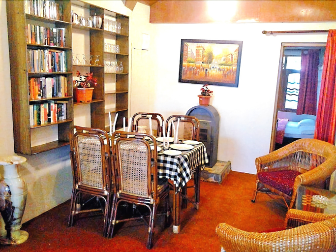 Food & Drinks, Ronak Resort, Srinagar