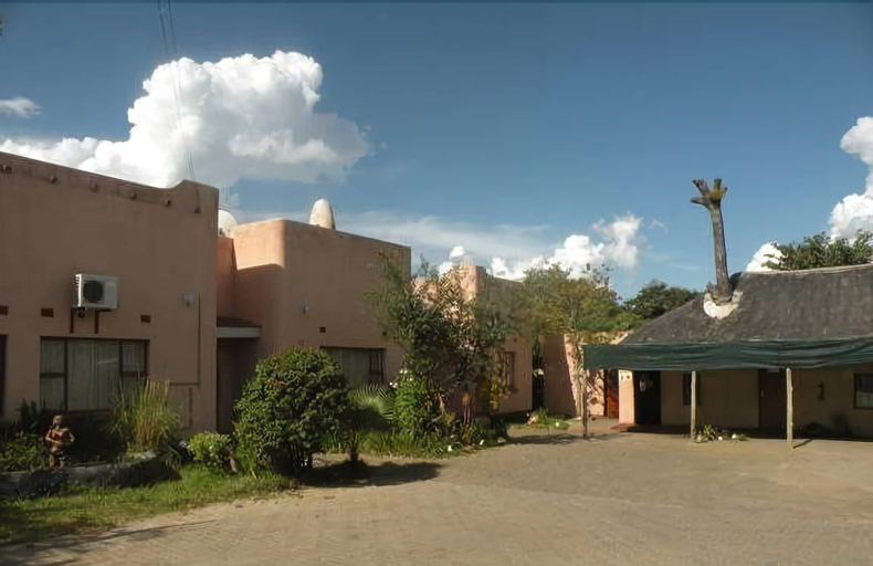 Liya Guest Lodge, Chobe