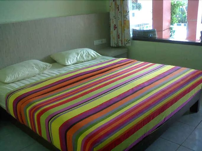 Holiday Beach Inn, Pangandaran