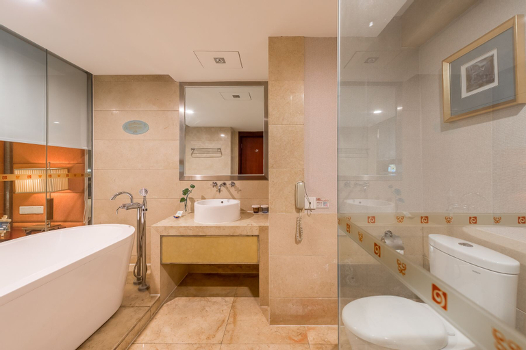 Bathroom 11