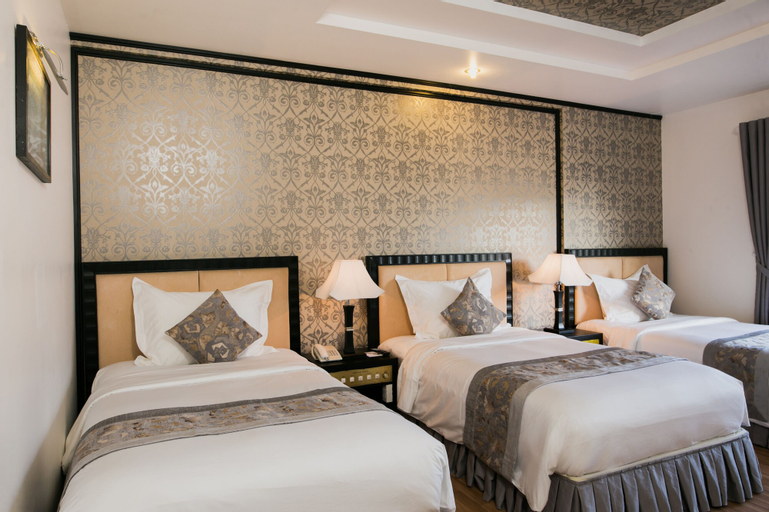 Bedroom 30