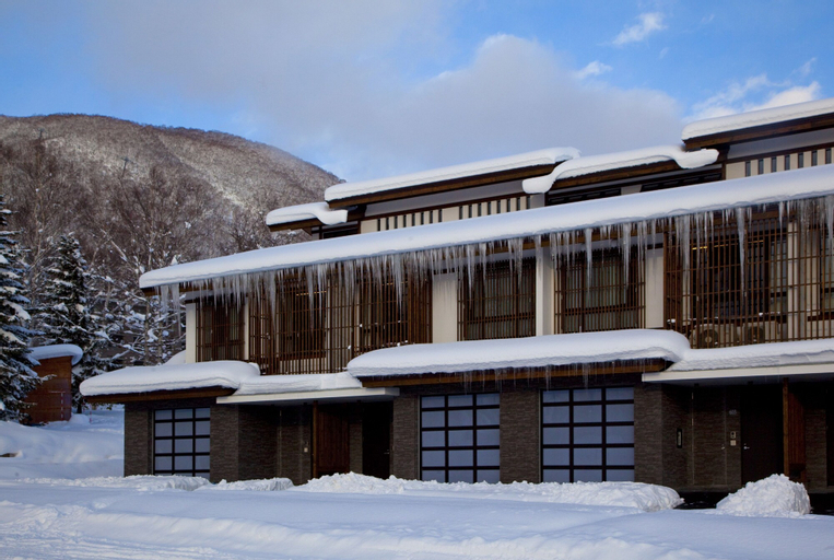 Kasara Niseko Village Townhouse, Niseko