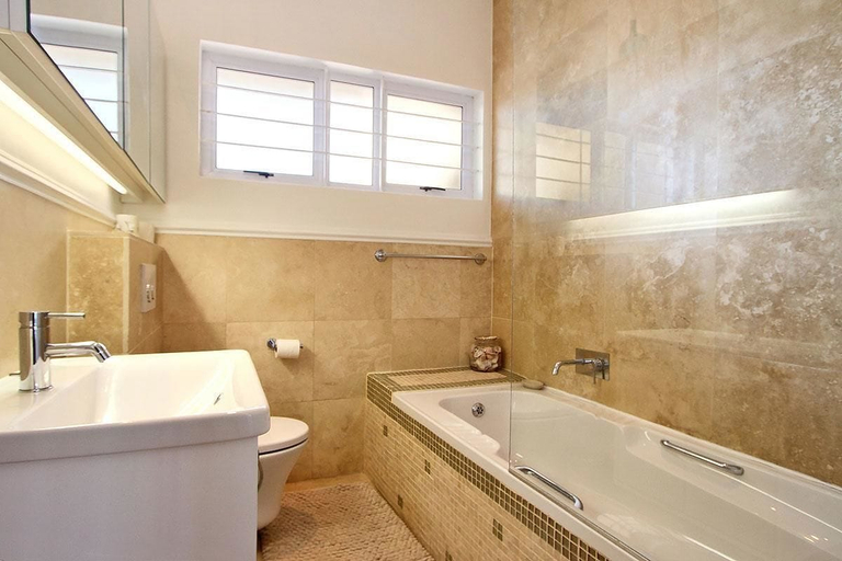 Bathroom, Edinburgh Court, City of Cape Town