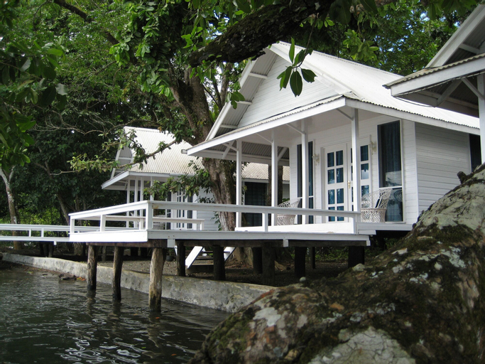 Driftwood Resort, Alotau