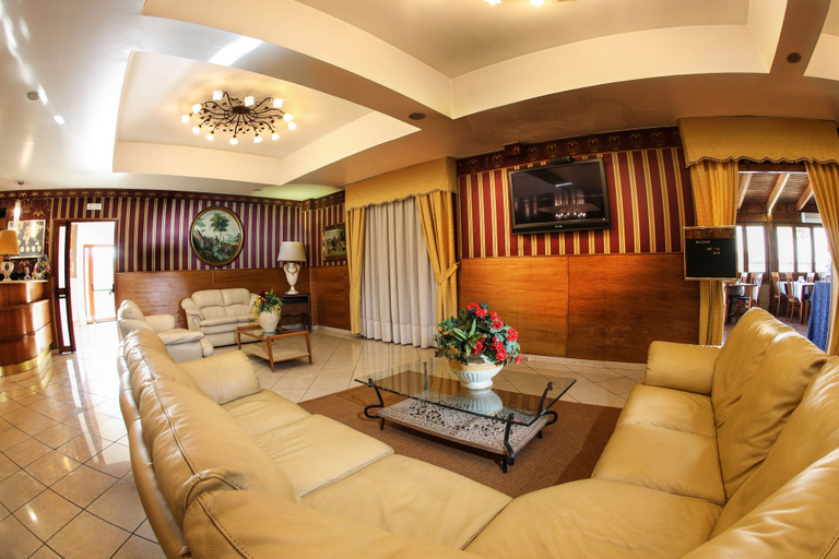 Public Area 2, Hotel Max, Caserta
