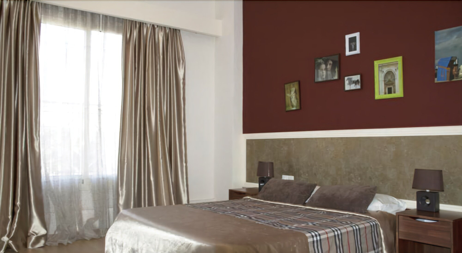 Bedroom 2, Sunrise Studios