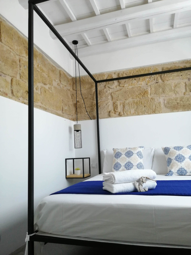 Bedroom 5, Sea Salt, Palermo
