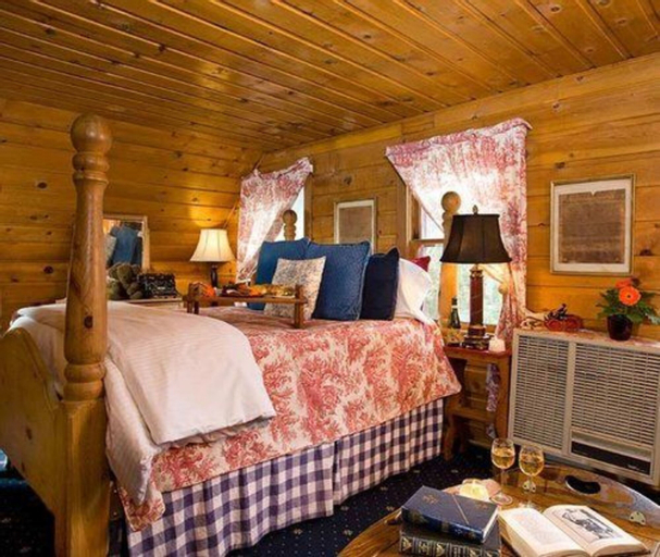 Gold Mountain Manor, San Bernardino