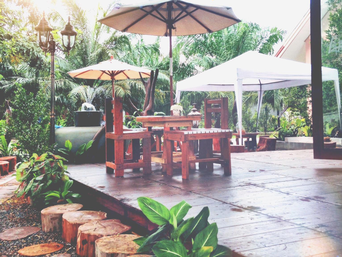 Le Pes Villas, Khanom