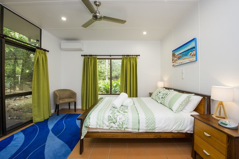 Bedroom 2, Sunbird Retreat, Magnetic Island