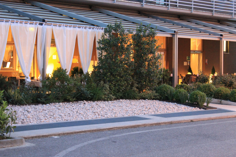Exterior & Views 2, eq hotel, Brescia