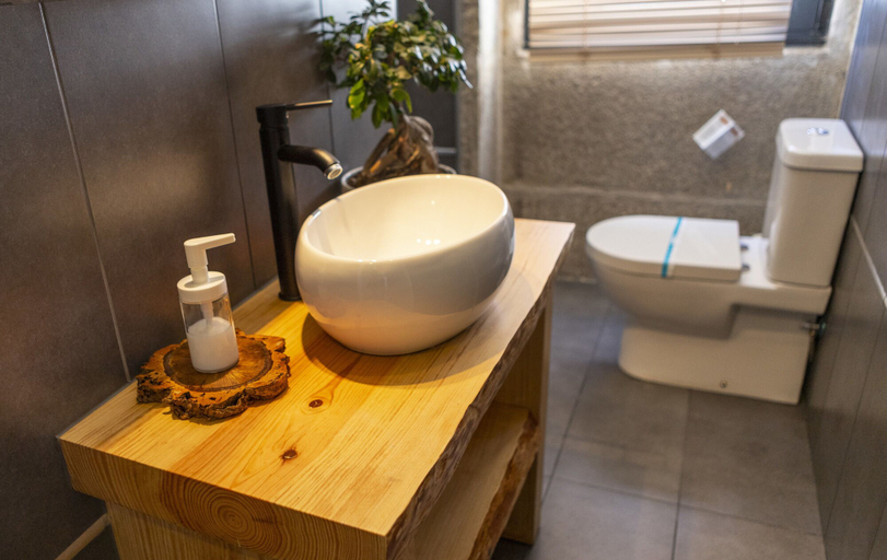 Bathroom 5, Blue River Apartments, Vila Nova de Gaia