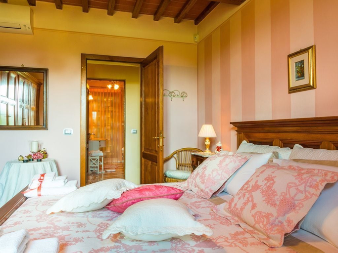 Bedroom 2, Borgo Ai Lecci, Pisa