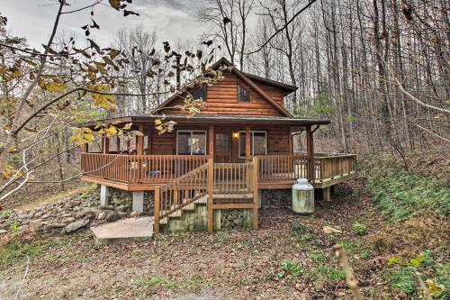 Hawks Nest Cabin with Views, Near Peaks of Otter, Bedford