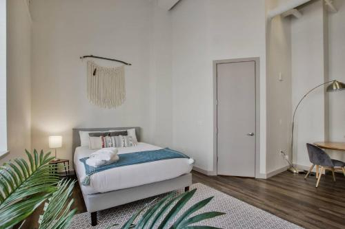 Spacious Loft + Pool + Gym, Sedgwick
