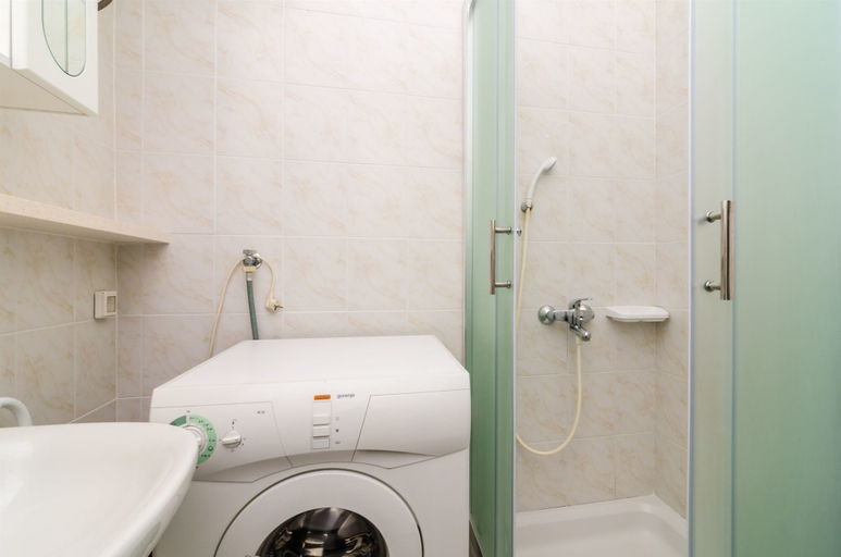 Bathroom 4, Apartments Pero, Dubrovnik