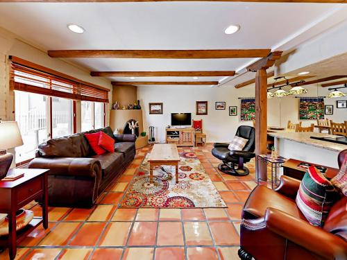 320 Artist Road Unit 94 Condo, Santa Fe
