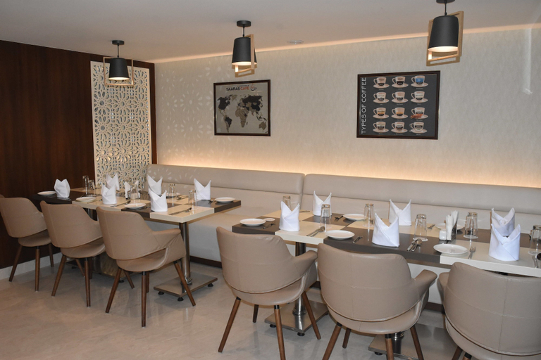 Food & Drinks 5, SS LUMINA HOTEL, Bangalore