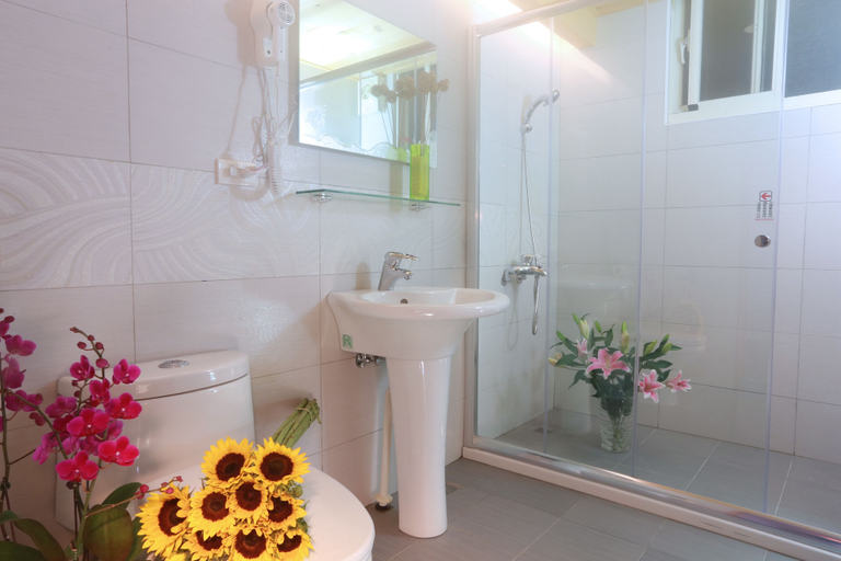Bathroom, Zhen Shan Zhuang B&B, Yilan