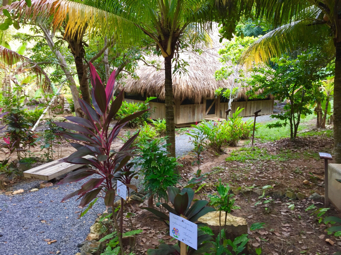 Upachaya, Roatán