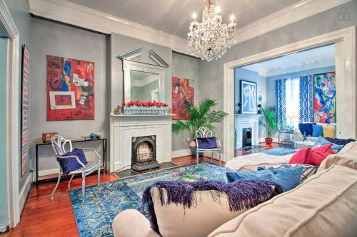 Julia's Jewel on Price by Lucky Savannah, Chatham