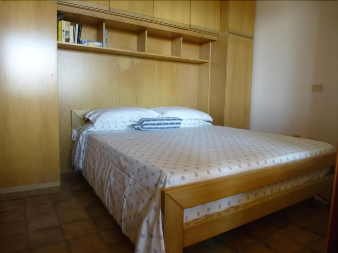Bedroom 2, Villa con barbecue con giardino vista mare, Cagliari