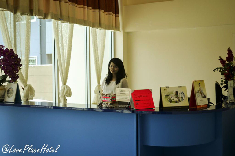@ Love Place Hotel, Bung Kum