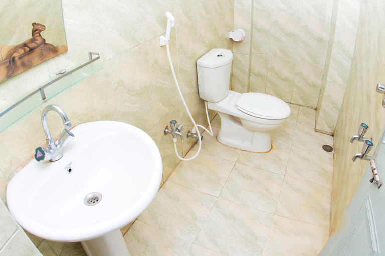 Bathroom, Jaintia Hill Resort, Sylhet